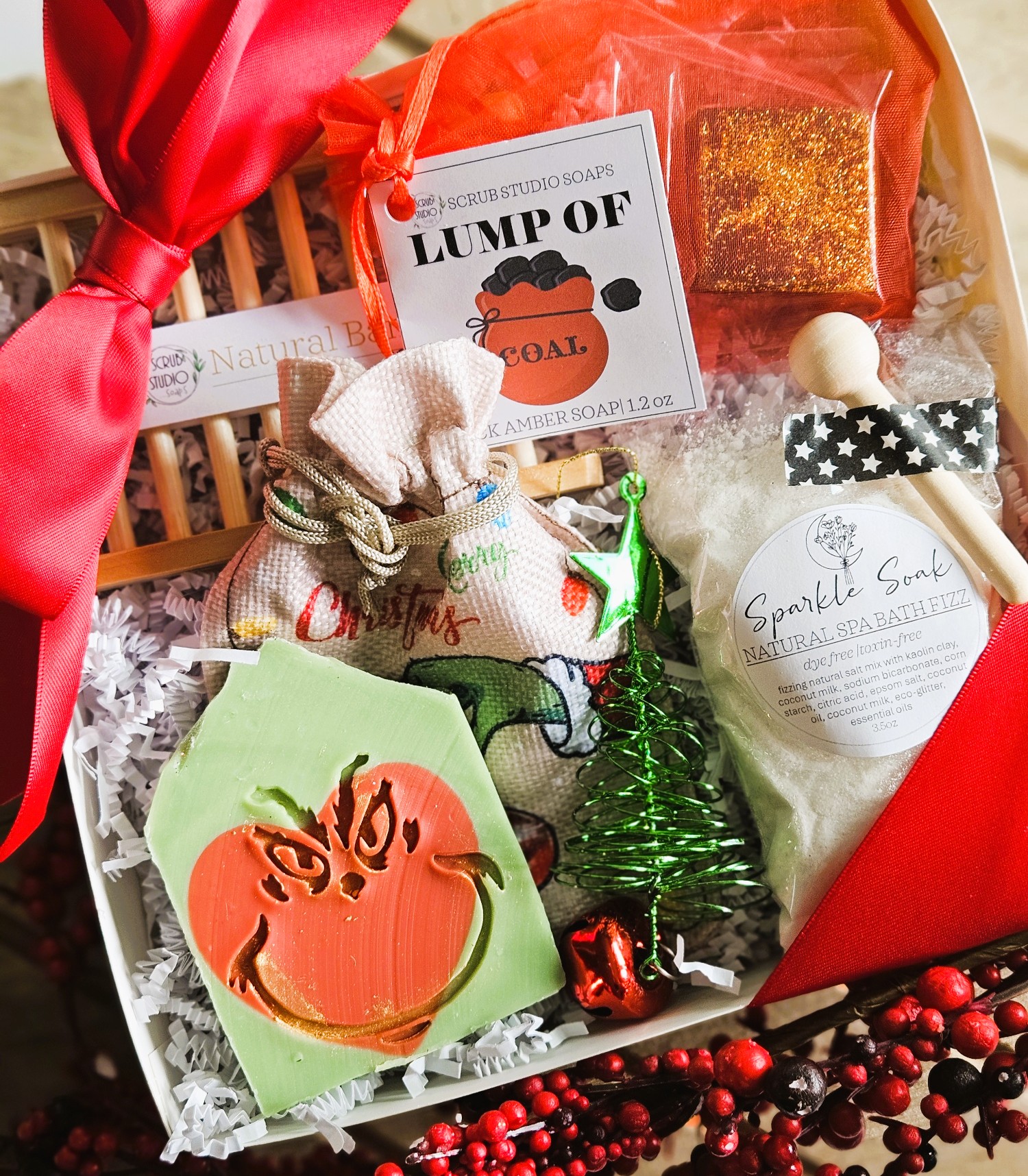 Grinchy Holiday Set - Image 3